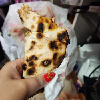 Yanık Ve Kötü Tatlı Yemek Şikayeti