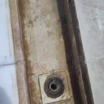 Gazlıgöl Şifa Termal Nakit Olarak Ödememize Rağmen Herhangi Bir Fatura Ya Da Fiş De Verilmedi