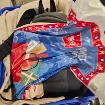 Aktarmada Duty Free Gin Çöpe Atıldı Ve Ücret İadesi Talep Ediyorum