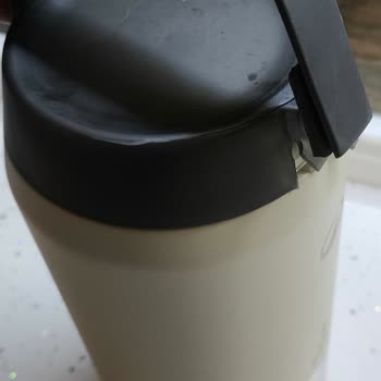 Termos Kapak Kırıldı Ücretsiz Değişim Talep Ediyorum