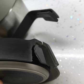 Termos Kapak Kırıldı Ücretsiz Değişim Talep Ediyorum