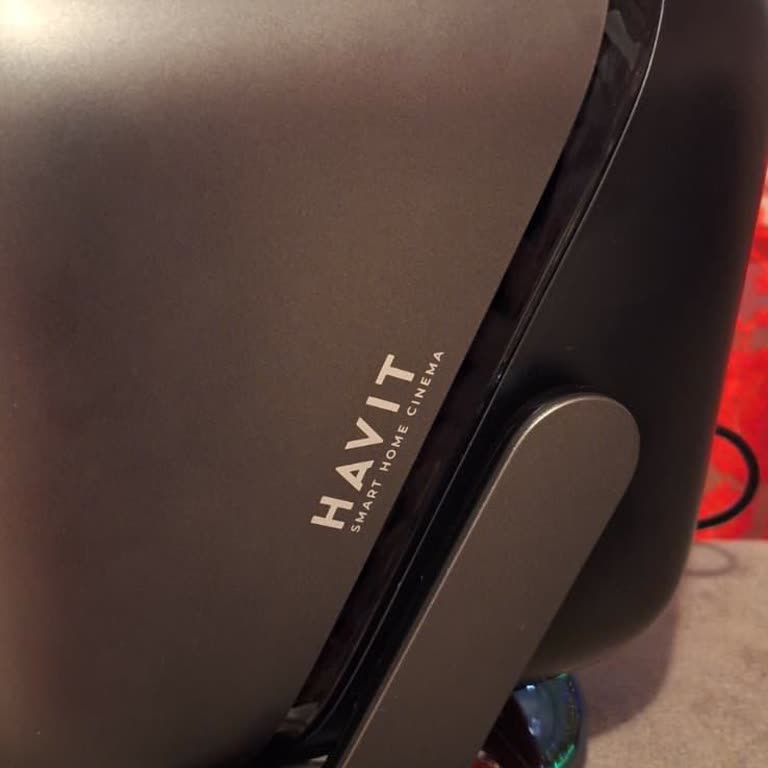 Sıfır Projeksiyon Cihazı Ayıplı Ve Kırık Geldi, Değişim Talebim Reddedildi