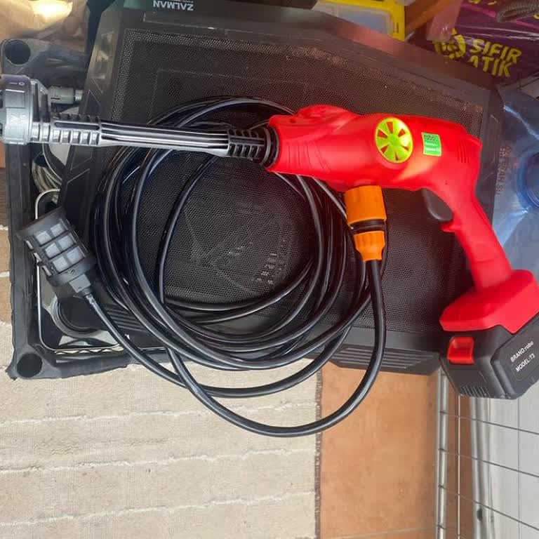 Arızalı Robo Ultra 1 90 Bar Yüksek Basınçlı Yıkama Makinesi İçin İade Ve 1.388 TL Geri Ödeme Talebi