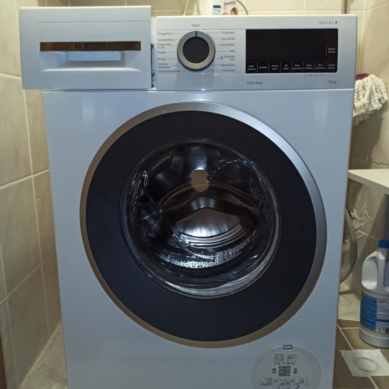 Bosch Çamaşır Makinesinin 13 Gün Sonra Şiddetli Sallanması Ve Birebir Değişim Talebi