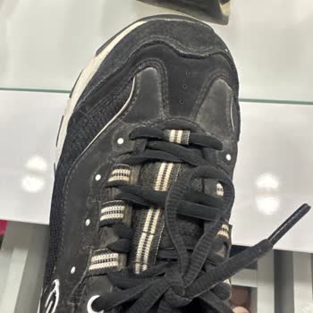 Kısa Sürede Bozulan Skechers Ayakkabısı Ve Çözüm Reddi