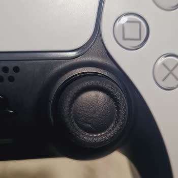 Ayıplı Ve Kullanılmış PS5 DualSense Oyun Kolu: Ücret İadesi Talebi