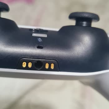 Ayıplı Ve Kullanılmış PS5 DualSense Oyun Kolu: Ücret İadesi Talebi