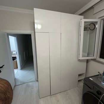 Armut Üzerinden Sipariş Edilen Dolapta Kırık Ve Kullanılamaz Durum, 20 Bin TL İade Talebi