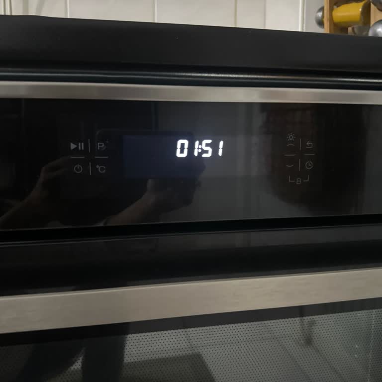 Alt Kısmı Pişirmeyen Fırın İçin Değişim Ve İade Talebi