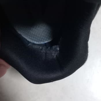 Ayakkabının İç Topukta Yırtılması Ve Su Geçirmesi Nedeniyle İade Talebi