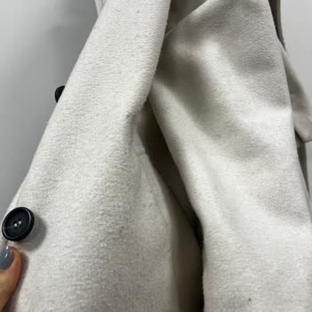 Bershka Kabanım İlk Hafta Tüylenmeye Başladı