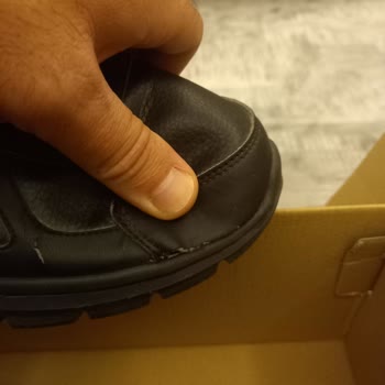 Skechers Ayakkabısında Kısa Sürede Açılma Ve Değişim Talebi