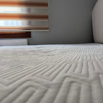 Çöken Yatak Ve Yanıltıcı Bilgilendirme Nedeniyle İade Talebi