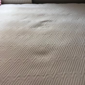 Çöken Yatak Ve Yanıltıcı Bilgilendirme Nedeniyle İade Talebi