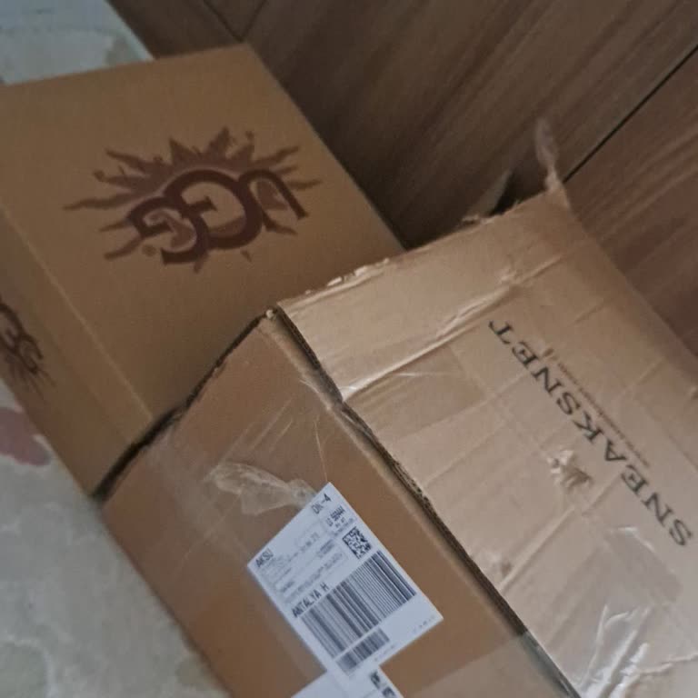 Tek Ayakkabı Gönderildi, Eksik Ürün Gecikiyor Ve Açıklama Bekleniyor