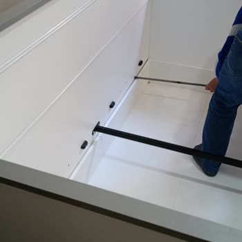 Bebbekavm Samsun Divan Yatak Ortadan Çatladı, Çözüm Sunmadılar