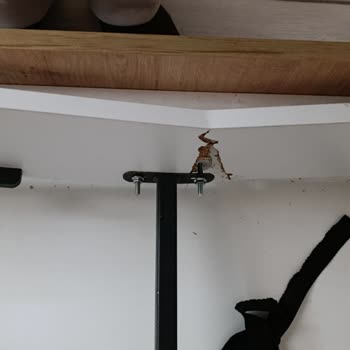 Bebbekavm Samsun Divan Yatak Ortadan Çatladı, Çözüm Sunmadılar