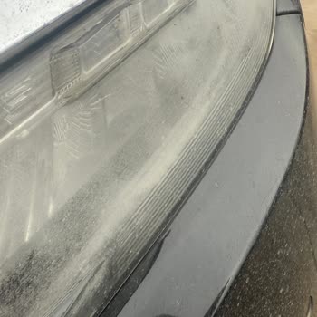 Honda Civic 2019 Modelinde Düşük Kilometrede Kalite Problemi: Boya Dökülmesi Ve Far Deformasyonu