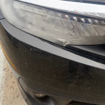 Honda Civic 2019 Modelinde Düşük Kilometrede Kalite Problemi: Boya Dökülmesi Ve Far Deformasyonu