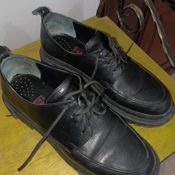 Tergan Sur Yapı'da Az Kullanılmış Kışlık Ayakkabım Orta Bölümünden Ayrıldı, Değişim Ve İade Talebi