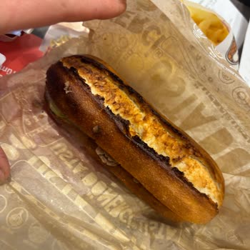 Hilltown Şubesinde Sürekli Yanmış Ve Boş Ürünler İçin Ücret İadesi Talebi