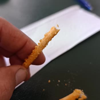 Eti Crax Patlayan Lezzet Krakerinde Yabancı Madde Ve Sağlık Riski