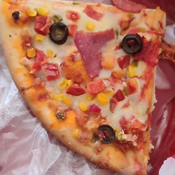 Pekfood Çocuğumun Zehirlenmesine Neden Olan Pizza