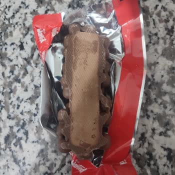 Migros'tan Alınan Karamelli Eti Wanted Çikolatalarında Renk Değişikliği Ve Bayat Tat