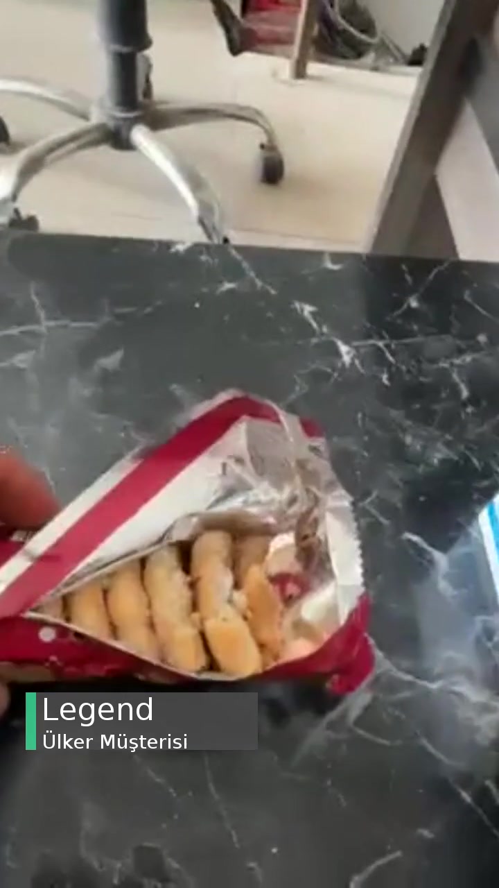 Ülker Bu Ürünü Çok Seviyorum İlk Defa Böyle Bir Şeyle Karşılaşıyorum! videonun kapak resmi