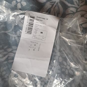 DeFacto Yanlış Ürün Gönderdi Ve Sağlık Durumu Olan Müşteriyi Zorladı