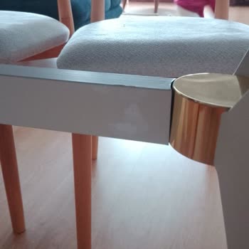 Masamın Çizik Ayağı Ve Sallanması İçin Garanti Kapsamında Çözüm Talebi