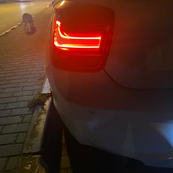 Sol LED Stop Işığının Sönük Olması Ve Ücretsiz Değişim Talebi