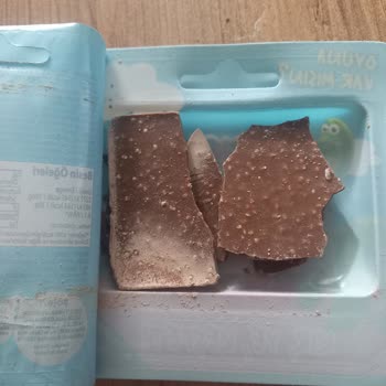 Şok Markette Bozulmuş Çikolata Ürünü: Hijyen Endişesi