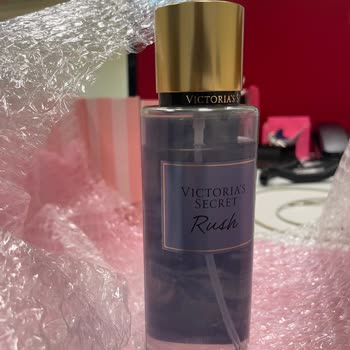 Victoria's Secret Kullanılmış ve Az Dolulukta Gelen Body Mist İçin Acil Değişim İsteği