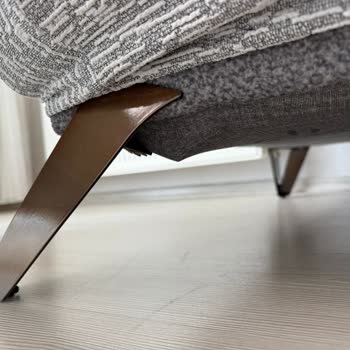 Capilon Mobilya Tarafından Sürekli Oyalandım