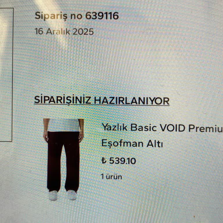 Yılbaşı Hediyesi Olarak Sipariş Edilen Eşofman Ve Sweatshirt Kargoya Verilmedi