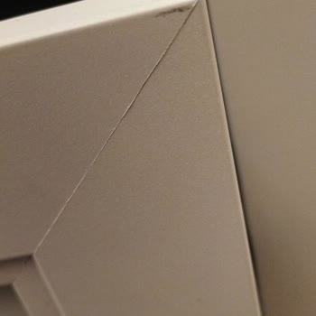 İstikbal Orta Sehpası Defolu Geldi, Acil Değişim İstiyorum