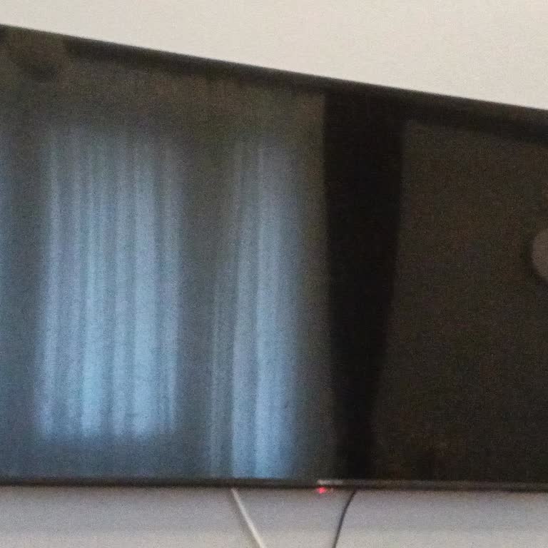 Awox Televizyonunda Tekrarlayan LED Arızası Ve Garanti Sonrası Ücret Talebi