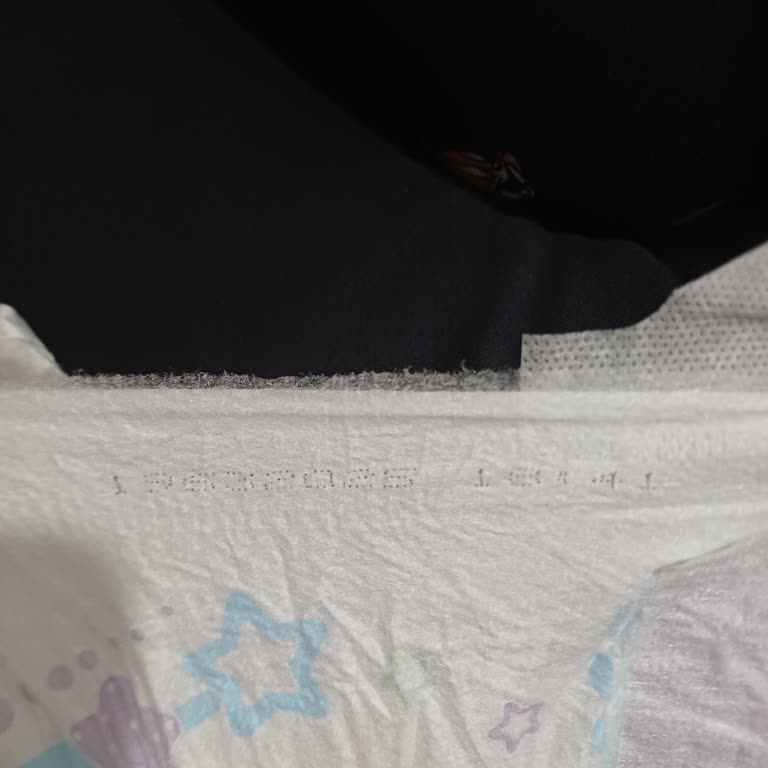 Molfix 6 Numaralı Bezlerde Ortadan Şiddetli Sızdırma Şikayeti