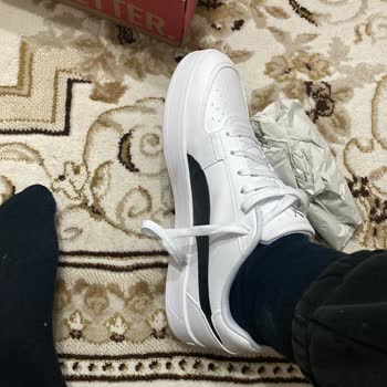 Sipariş Edilen Siyah Ayakkabı Beyaz Geldi Ve Fotoğrafı Değişti