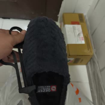 Yanlış Renk Terlik Gönderimi Ve Kaba Kurye Davranışı Şikayeti