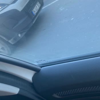 Şehitlik Çevresinde Turex Şoförünün Tehlikeli Sürüşü Yetkililerin İncelemesini Gerektiriyor