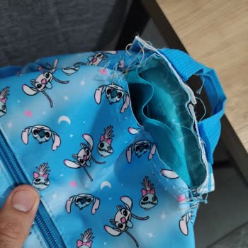 Toyzz Shop Okul Çantası Ayıplı Kısa Sürede Yırtıldı Değişim Talebi