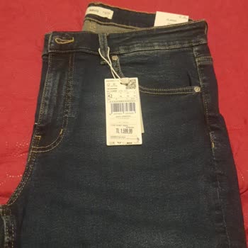 Mango Mağazası 30 Gün Kuralı Nedeniyle Beden Değişimi Ve Hediye Çeki Talebini Reddetti