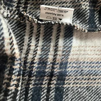 Şok Market'te Gömlek İçeriği Yanıltması Ve Kalite Sorunu