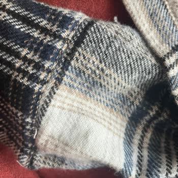 Şok Market'te Gömlek İçeriği Yanıltması Ve Kalite Sorunu