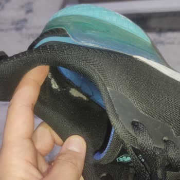 Lumberjack Ayakkabısında Tasarım Hatası: İç Astar Yırtıkları Ve Değişim İsteği