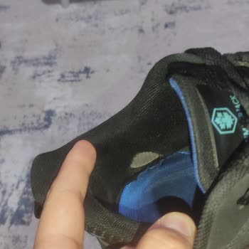 Lumberjack Ayakkabısında Tasarım Hatası: İç Astar Yırtıkları Ve Değişim İsteği