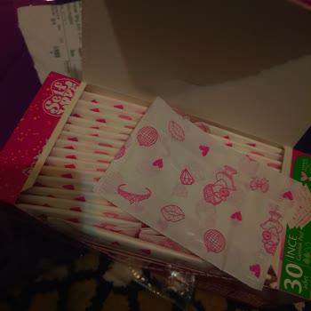 Molped Ürününde Boş Ped Ve Bozulmuş Kutu