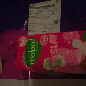 Molped Ürününde Boş Ped Ve Bozulmuş Kutu